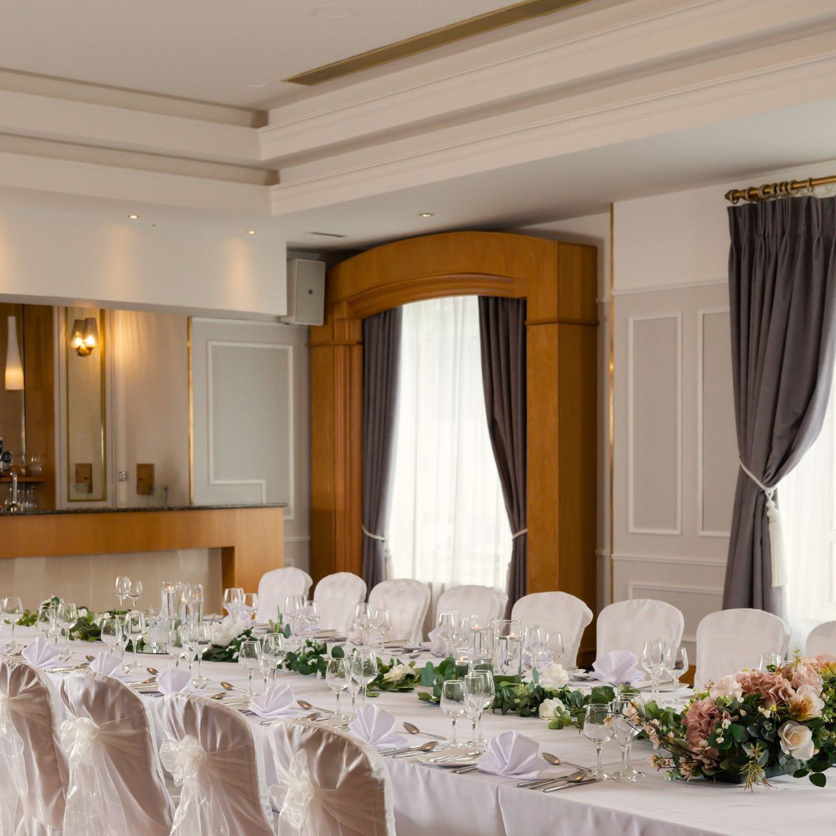 Small intimate wedding venue www.villarose.ie