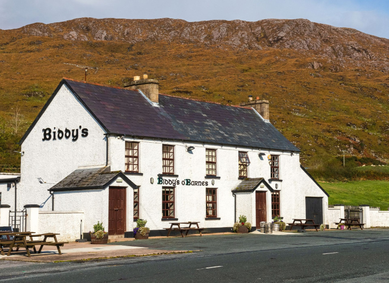 Biddys O Barnes in the Barnesmore Gap for Hen Parties