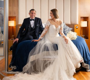 Honeymoon Suite
